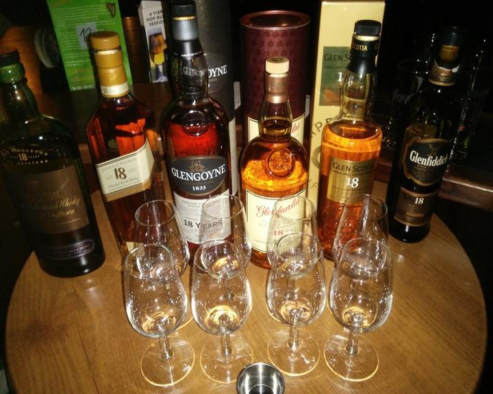 The Double Inn - Irish & Scottish Pub