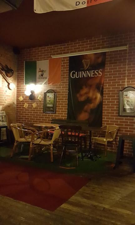 The Double Inn - Irish & Scottish Pub