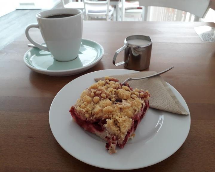 Café La Petite Rue