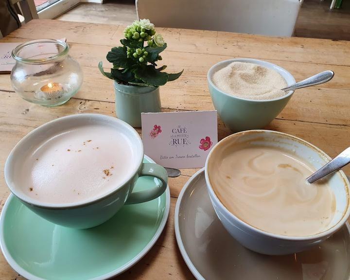 Café La Petite Rue