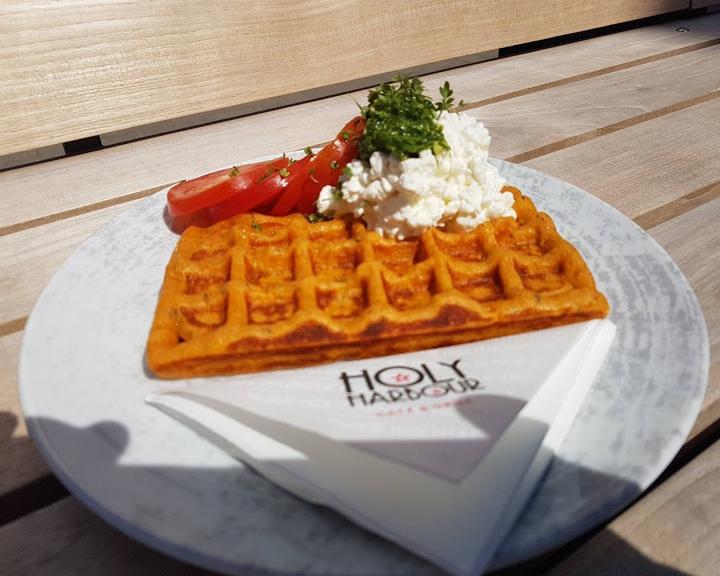 Holyharbour Cafe & Grill