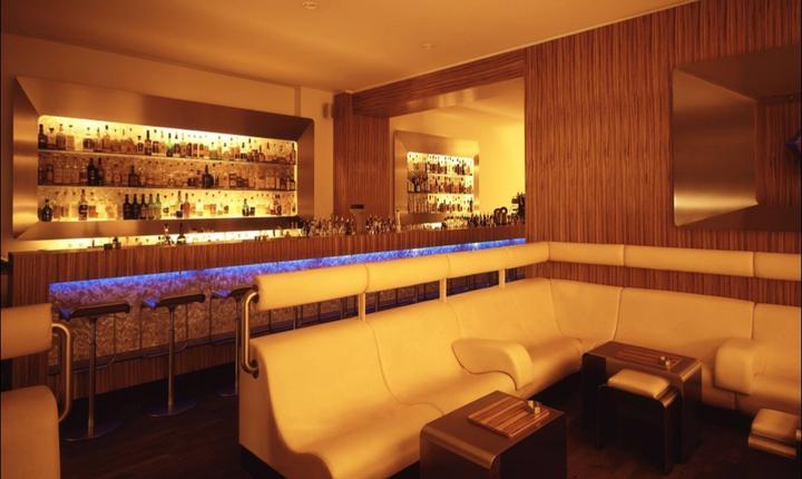 Saphire Bar