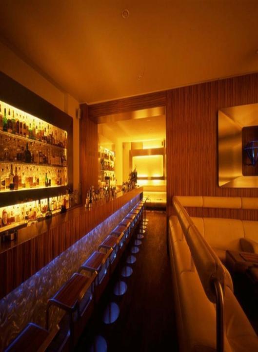 Saphire Bar