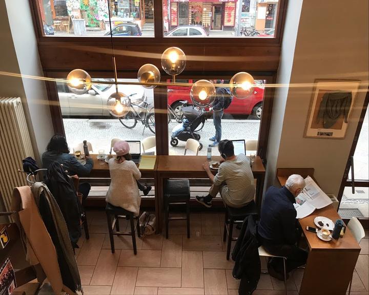 Cuccuma Cafe