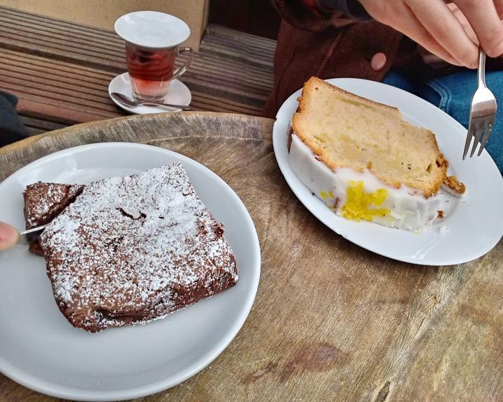 Cuccuma Cafe