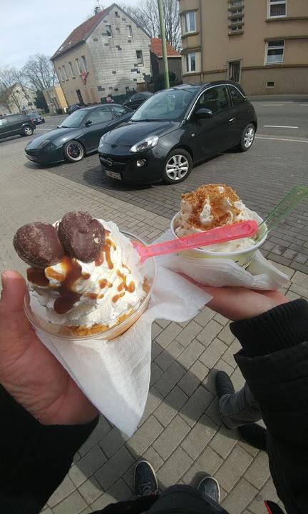 Eiskonditor Holzmann