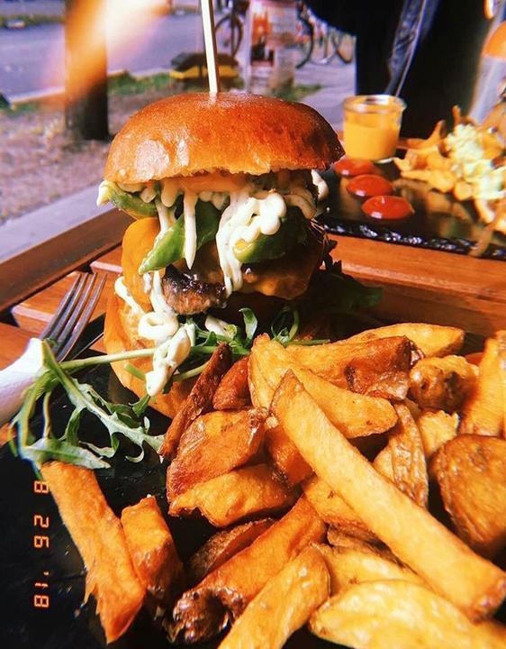 WilliamsBurger