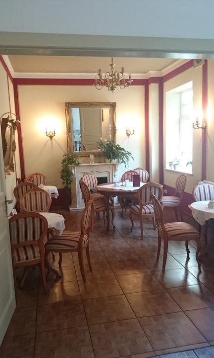 Café und Konditorei Torten Tarras