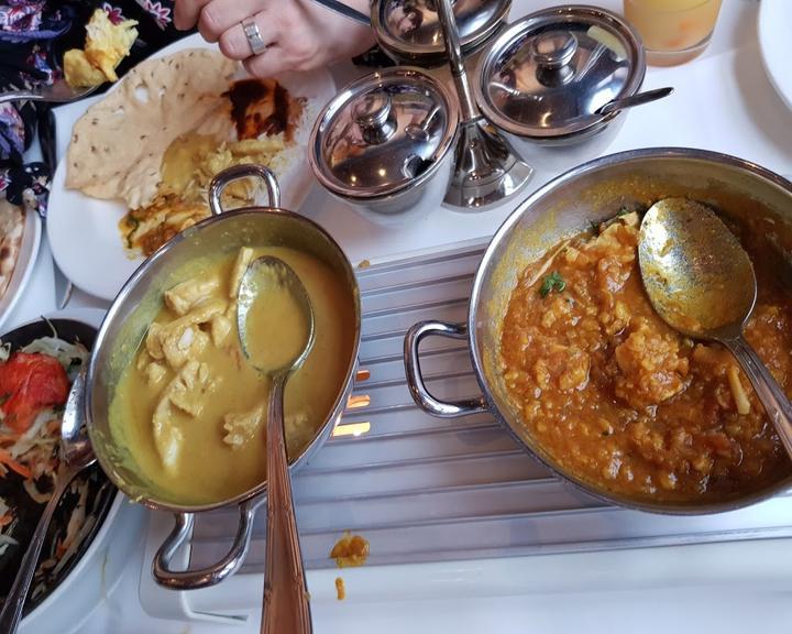 Taj Tandoori