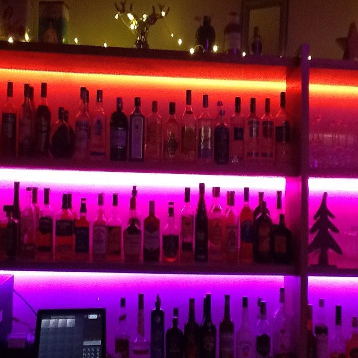 Bogarts Bistro Bar