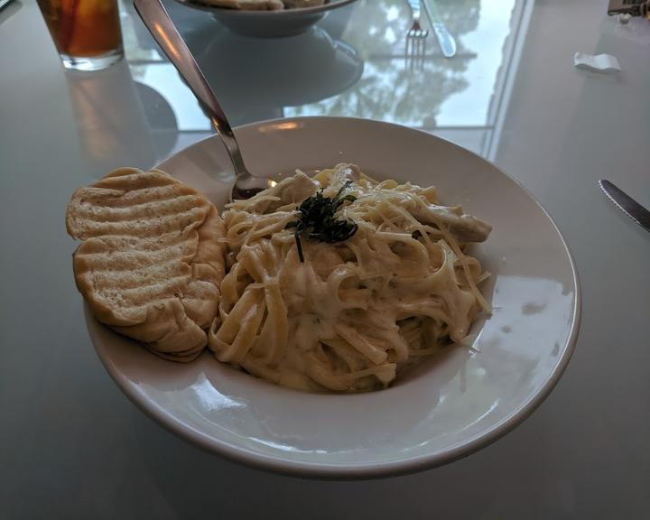 Milano Cafe Bar