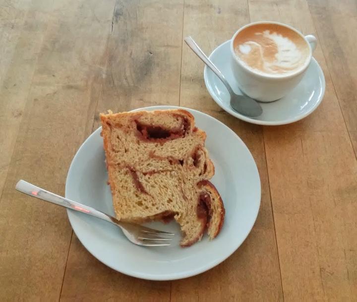 [....] Raum Kaffeehaus