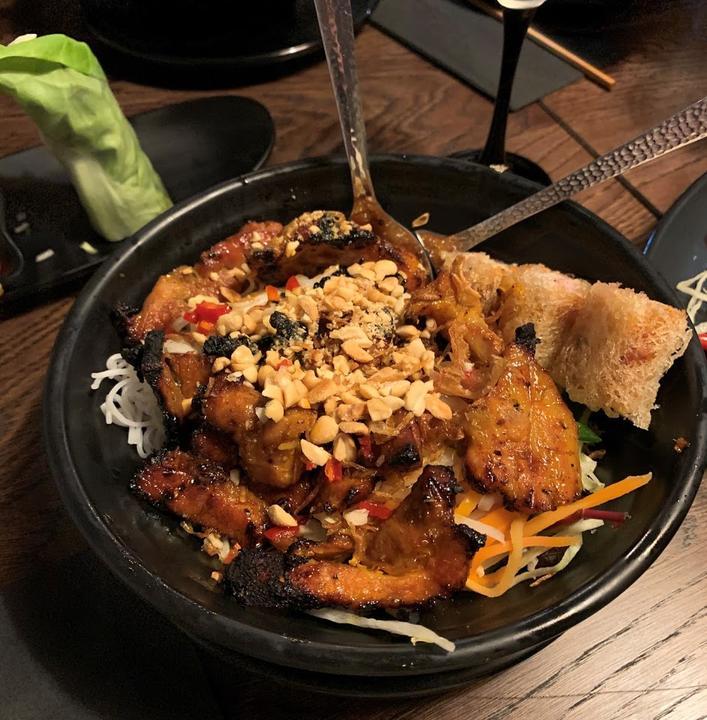 Hoa Sen Restaurant