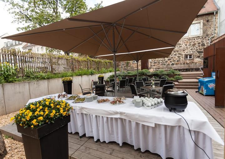 von Bora Restaurant
