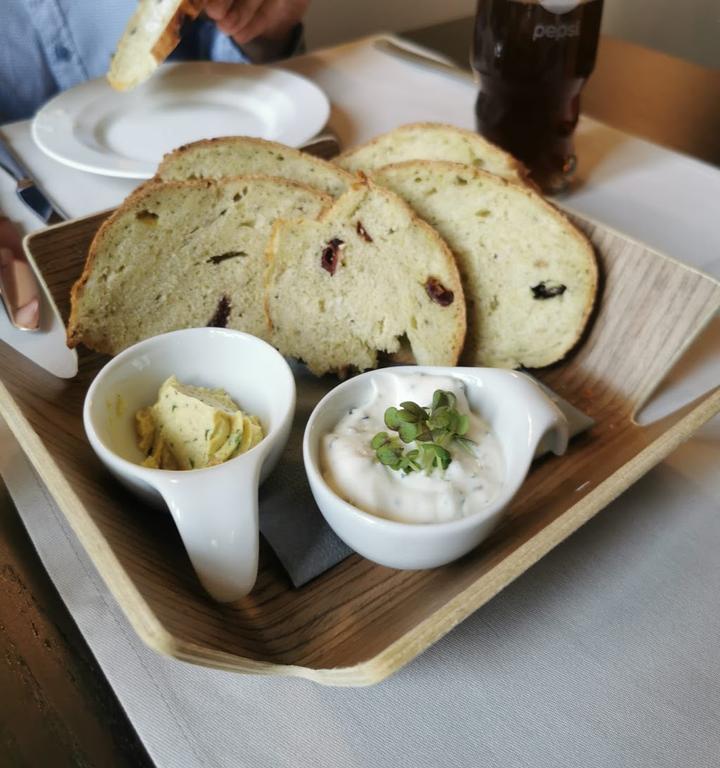 von Bora Restaurant