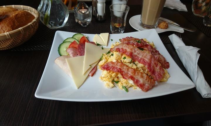Café CaMelina