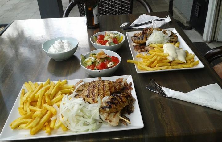 Meteora Grill
