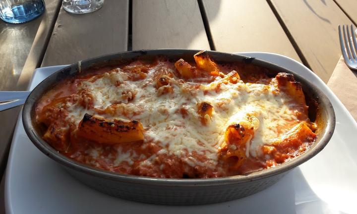 Pizzeria Ferraro's