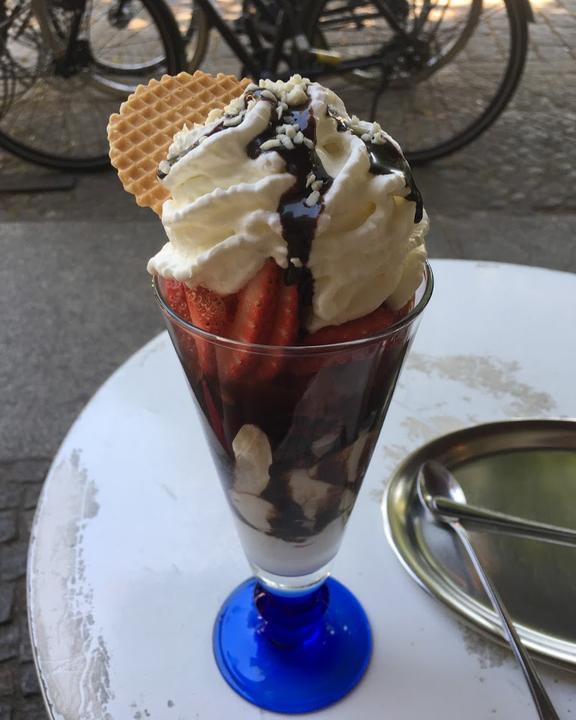 Royal Eisladen
