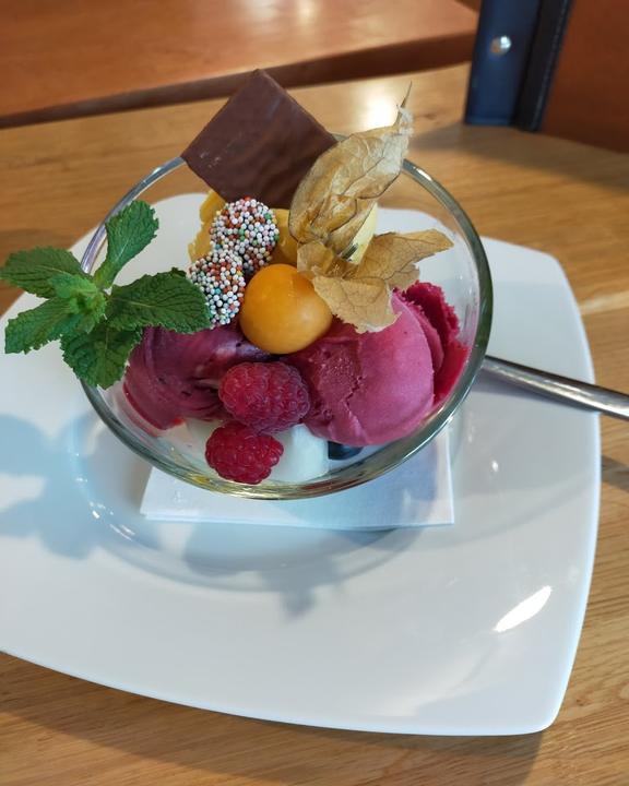 Schwanen Café & Bistro