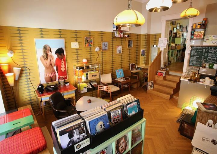 Maoz Vinyl & Kaffee
