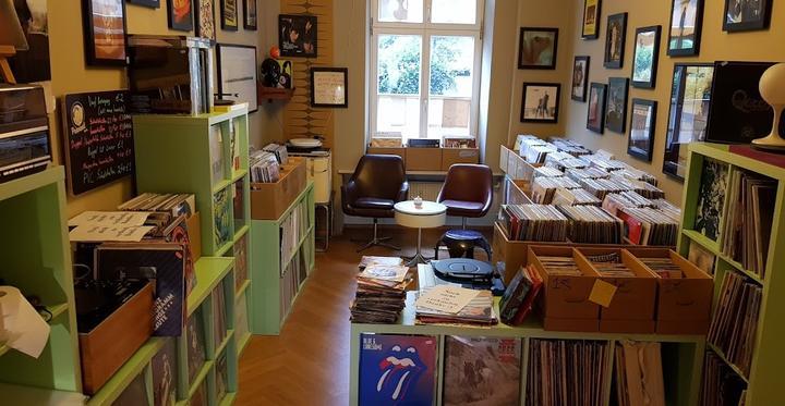 Maoz Vinyl & Kaffee