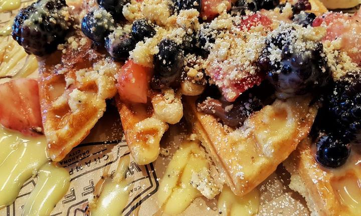Waffle & Friends