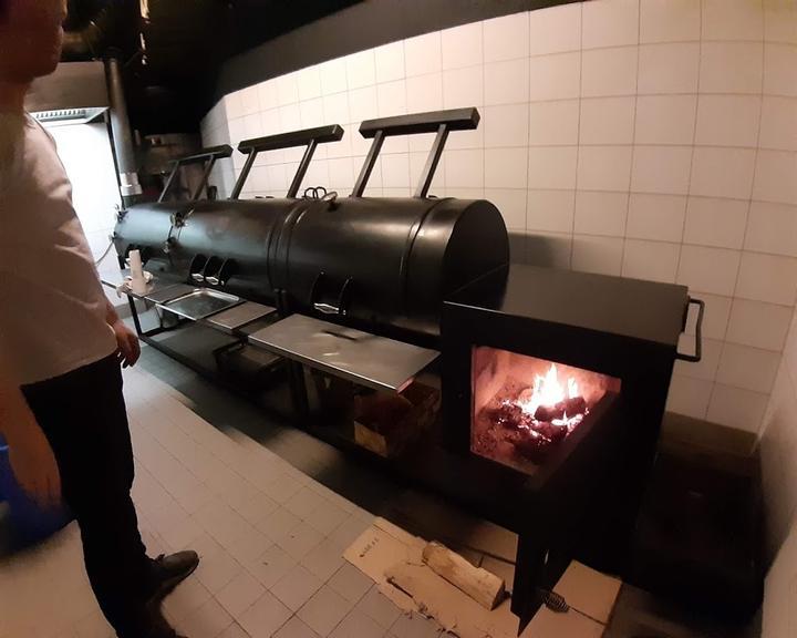 Lino's Barbecue