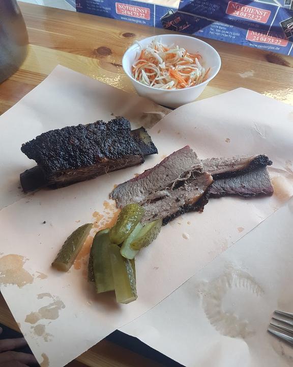 Lino's Barbecue