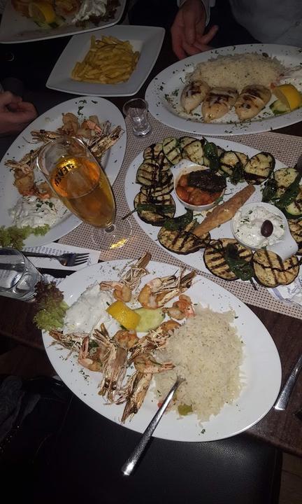 Taverna Astakos