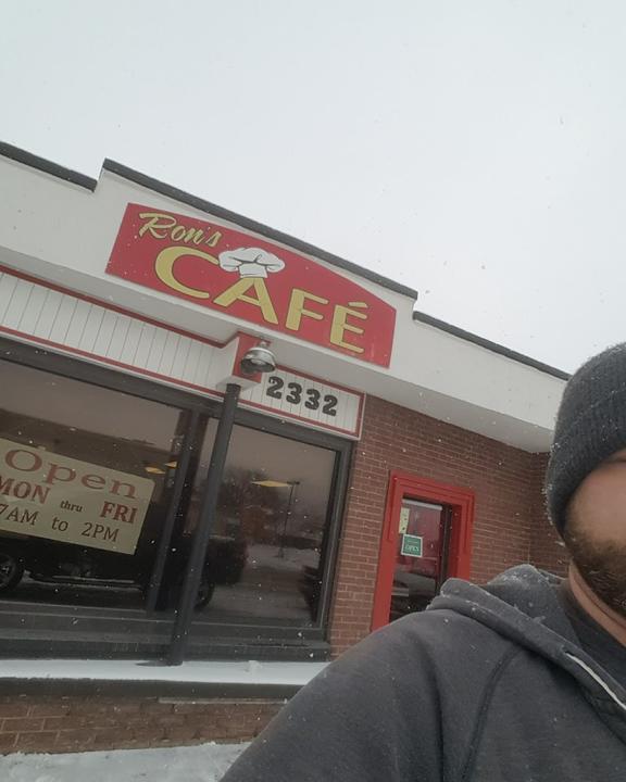 RON'S Cafe & Bakery