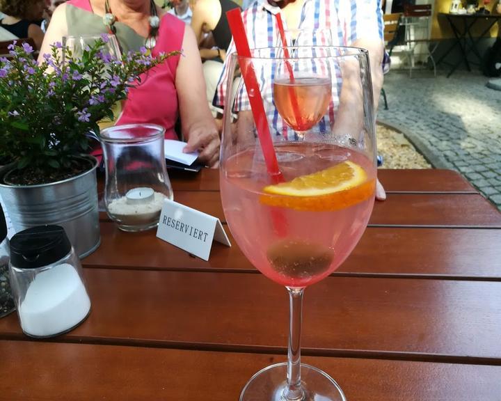 Café Frau Maus
