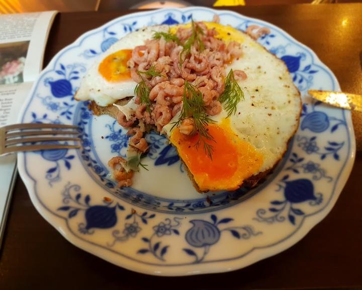 Café Frau Maus