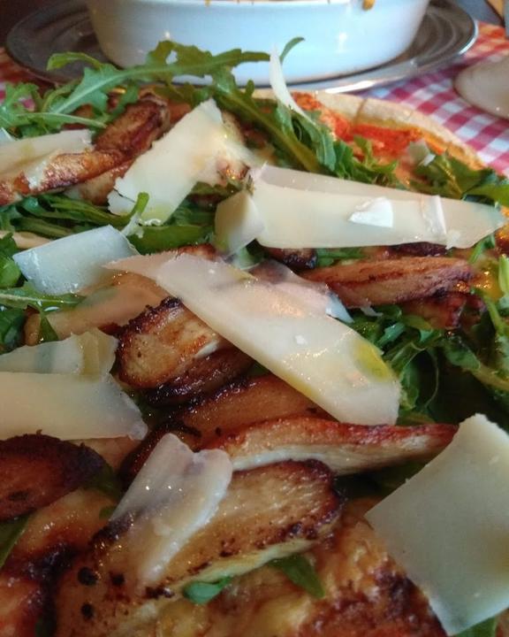 Pizzeria L Aurora