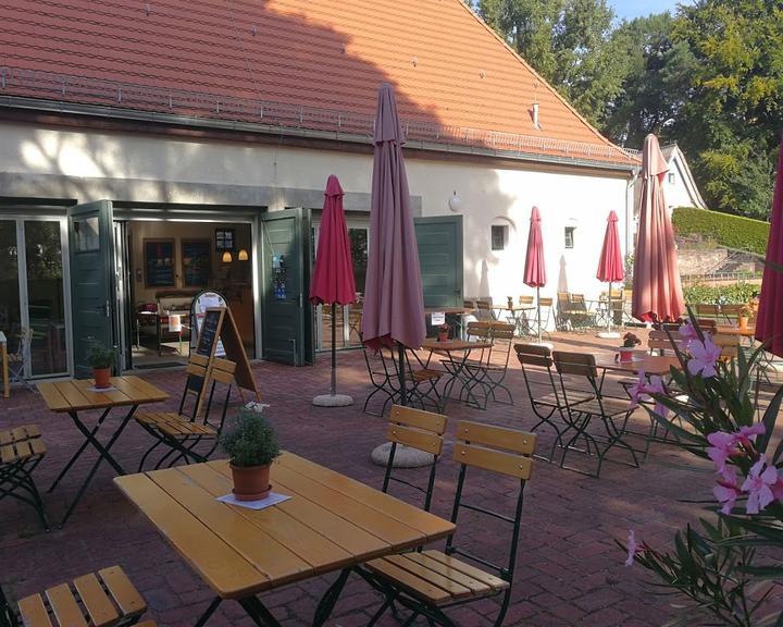 Sommercafe im Landhausgarten Dr Max Fraenkel