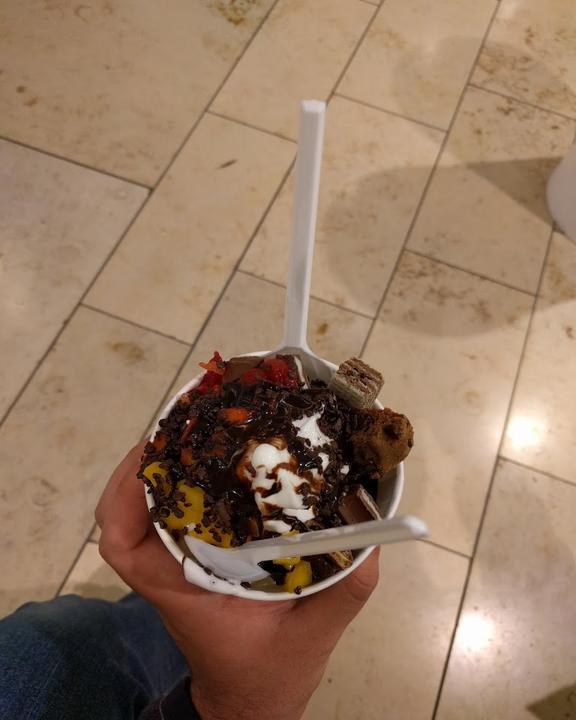 Yosefine