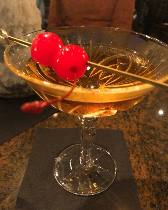 Vincent Piano Bar and Grill