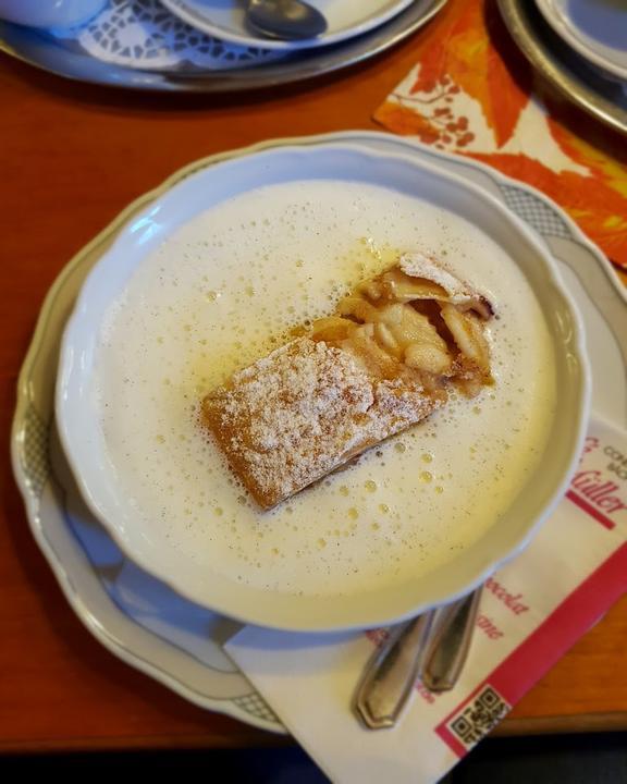 Café Müller