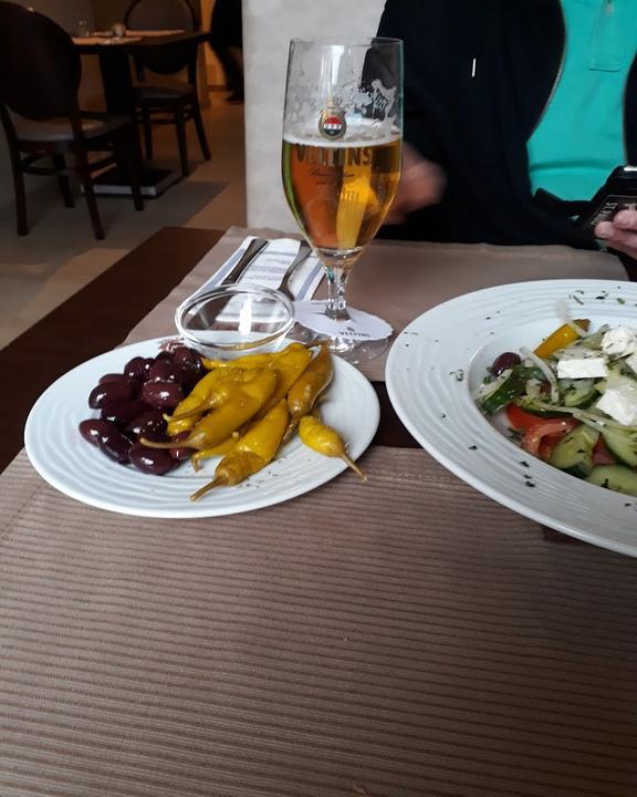 Taverna Plaka