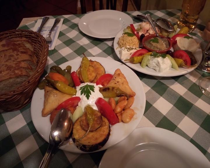 Taverna To Steki