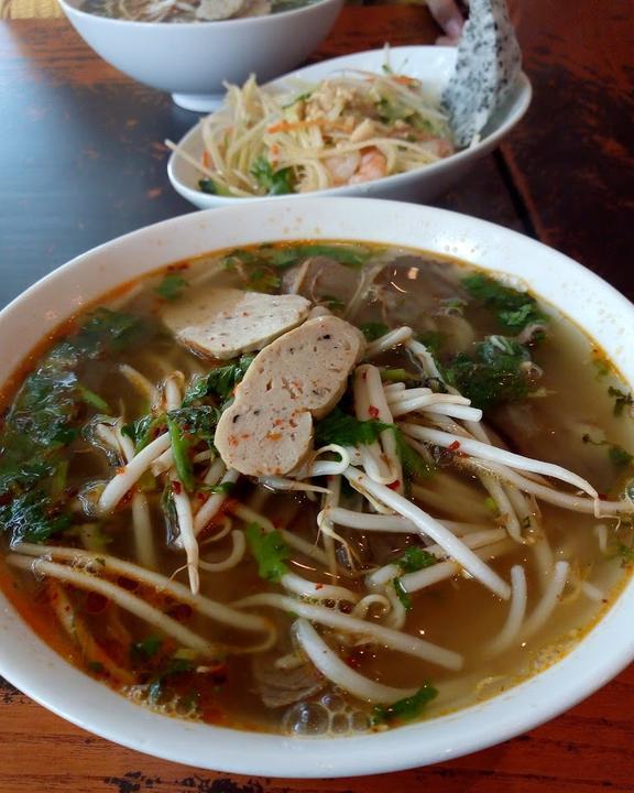 NOM vietnamese fusion food