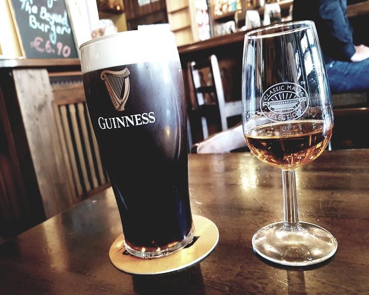 Murphys Irish Pub Checkpoint Charlie