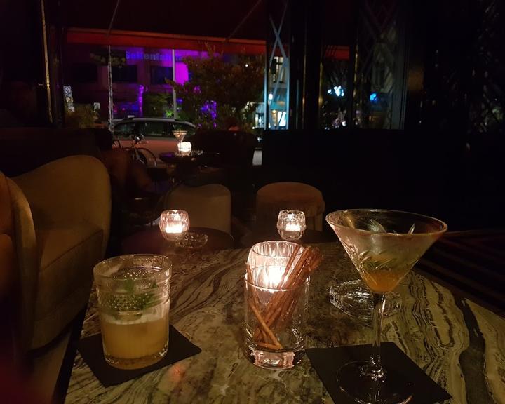 Bonbon Bar