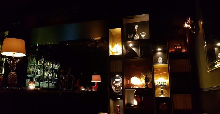 Bonbon Bar