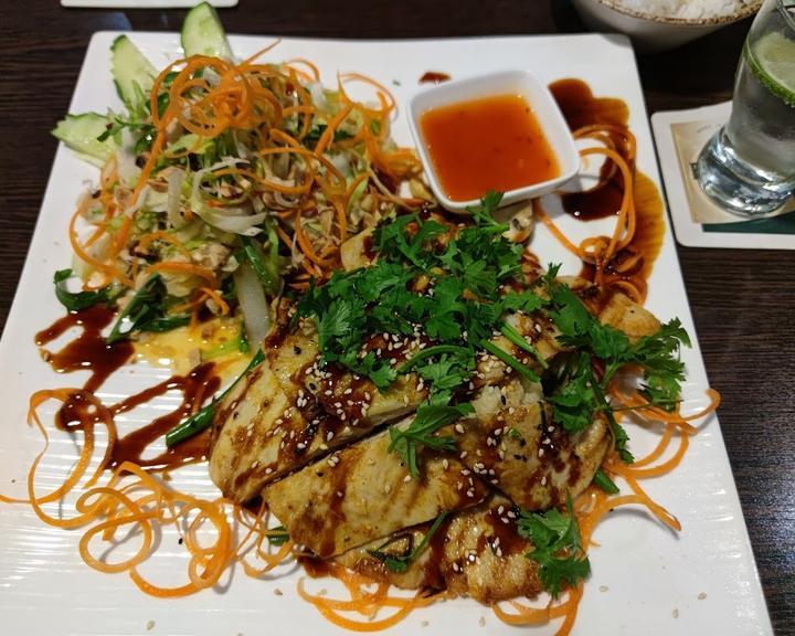Asia Cuisine und Sushi Bar
