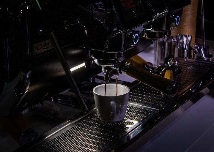 Café Bernstein