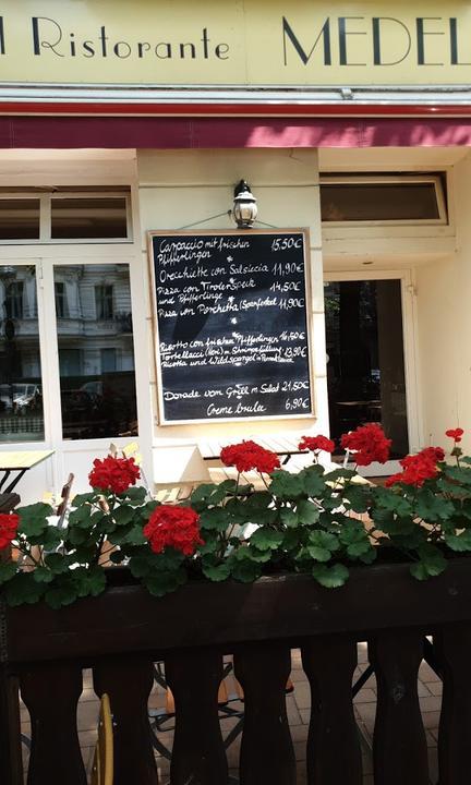 Medel Restaurant