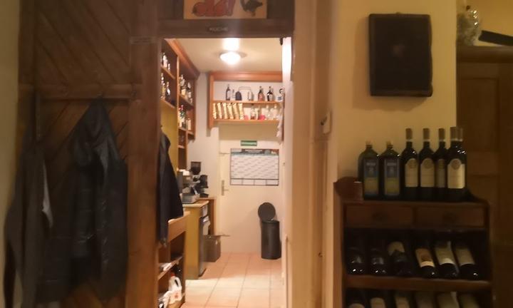 Medel Restaurant