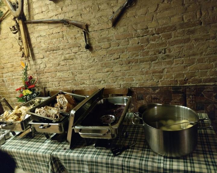 Medel Restaurant