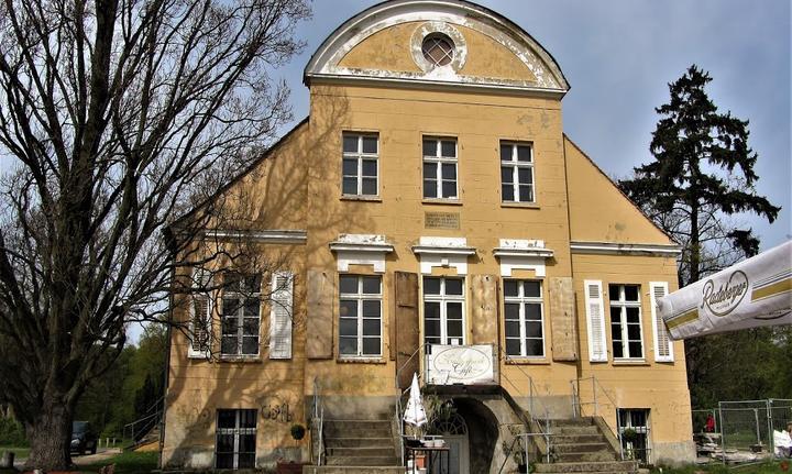 Gutshaus Neukladow